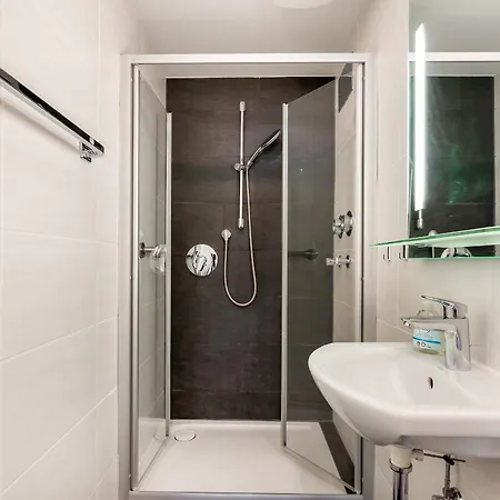 Abendsonne - Zentral Und Modern In Apartman *